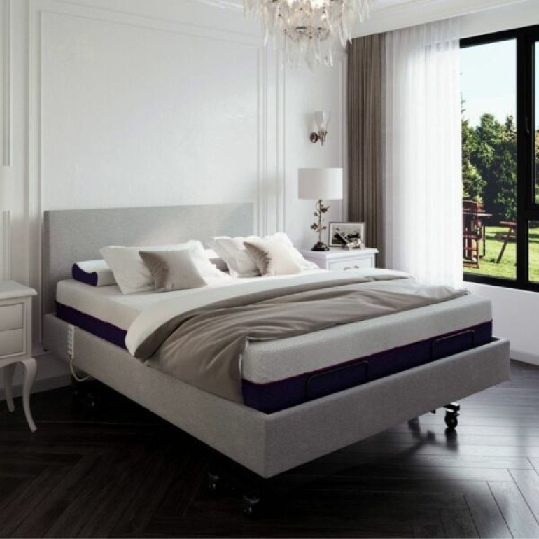 ic333 queen bed in home