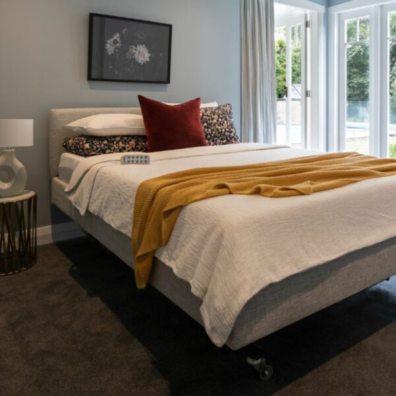 ic333 homecare queen bed shown