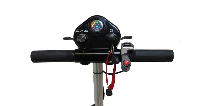 Triaxe Cruze ssteering view photo