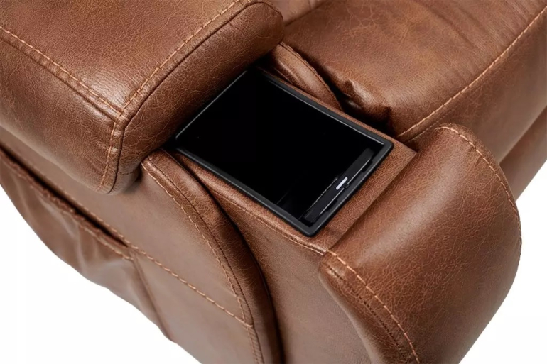 Photo of Titan Medium with Twilight Charger