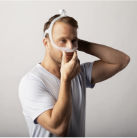 dreamwear nasal wearing view thumbnail dreamwear nasal wearing view thumbnail